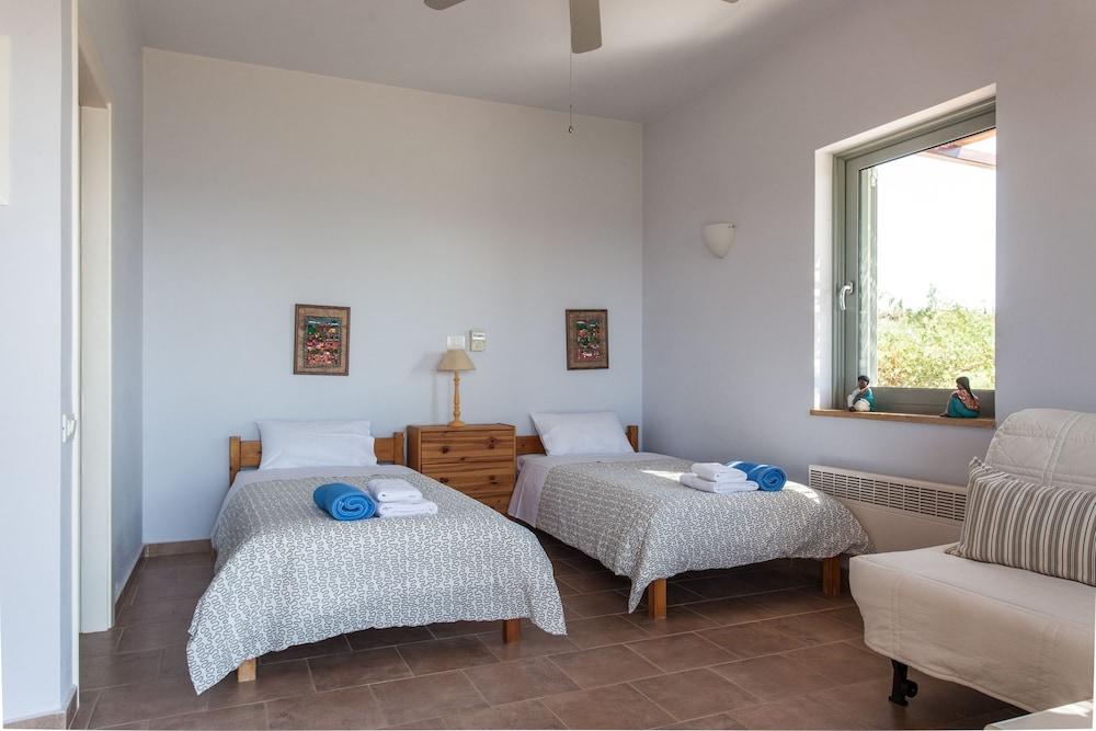 Ai Helis Absolute Villas