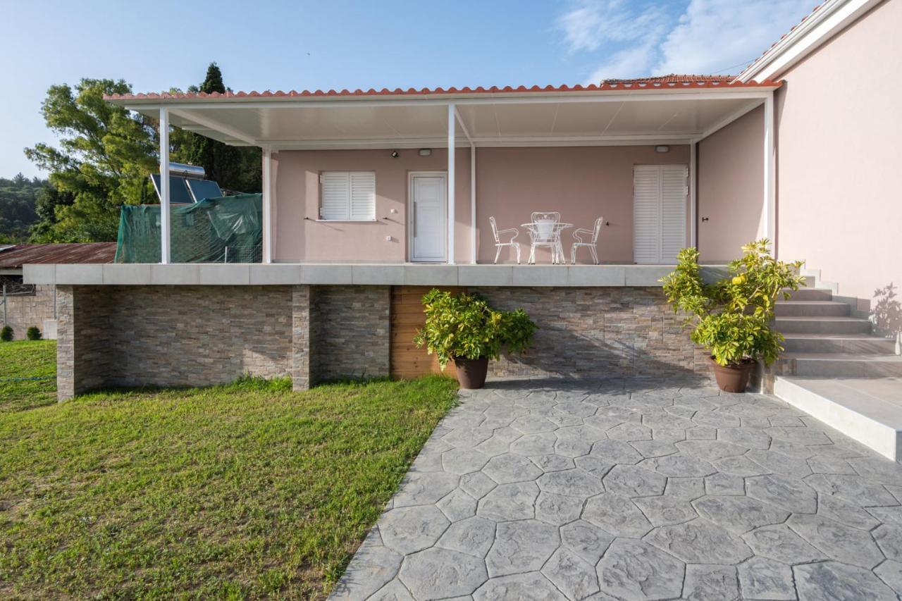 Fotini Apartments