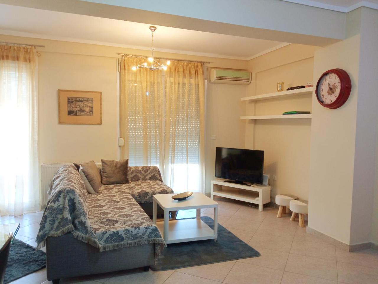 Tzikas Apartments