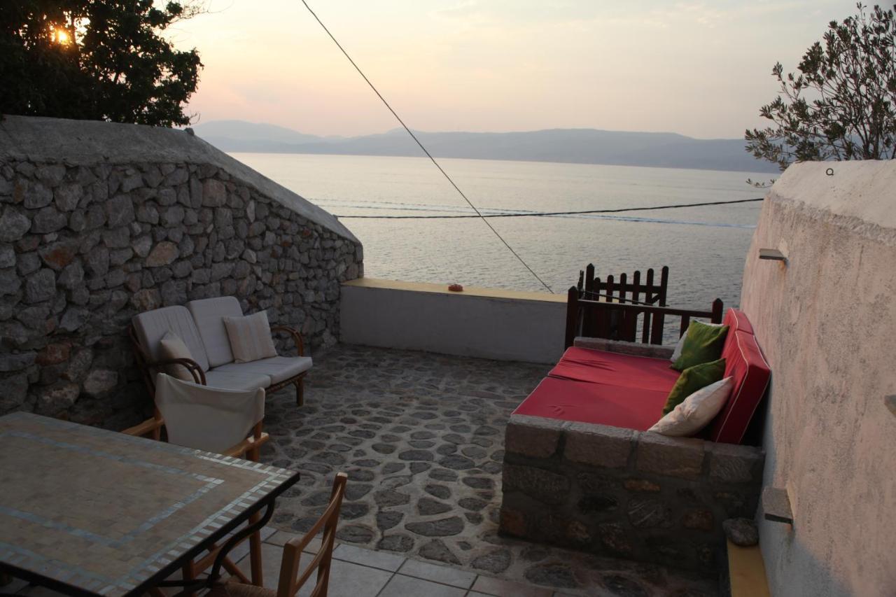 Alkioni Stone House