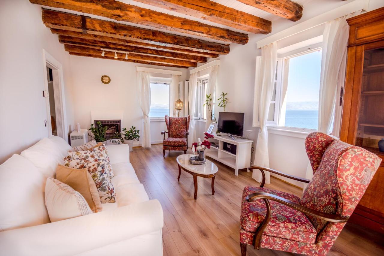 Lighthouse Apartment