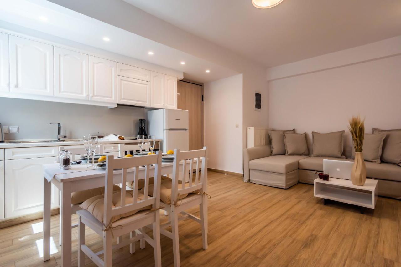 White Rock Milos Suites