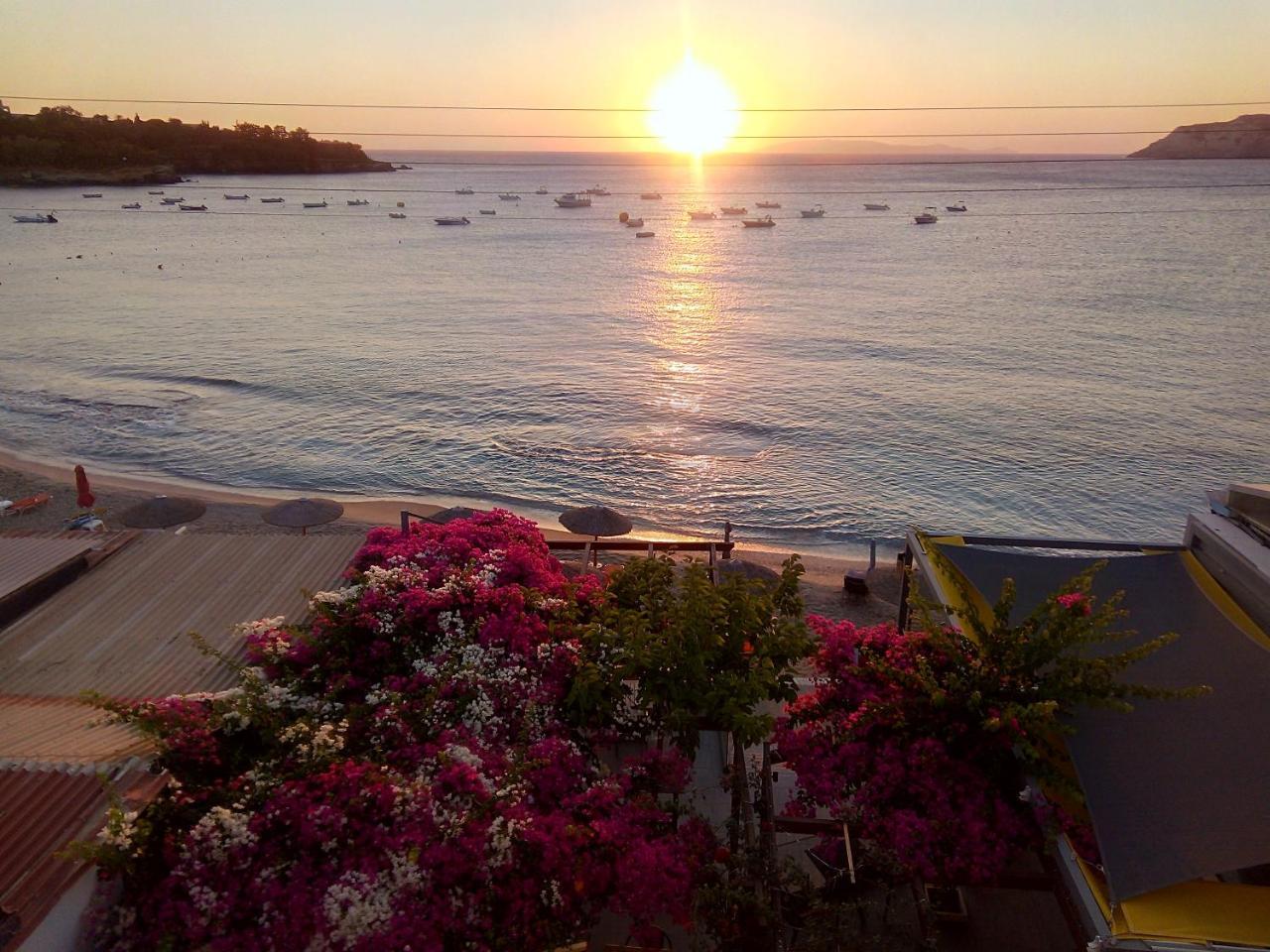 Buganvilla Sea View Apts