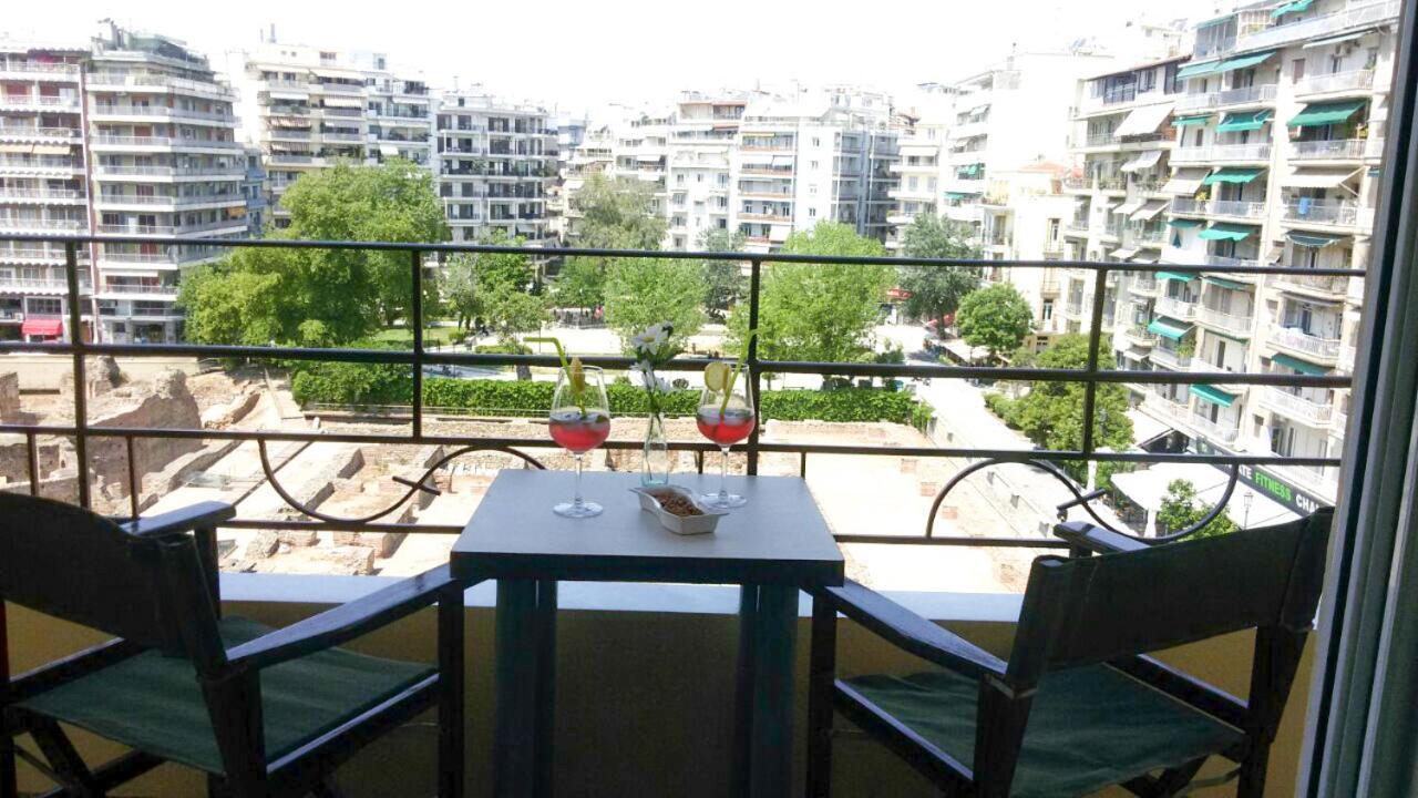 Luxury Apt At Navarino Square
