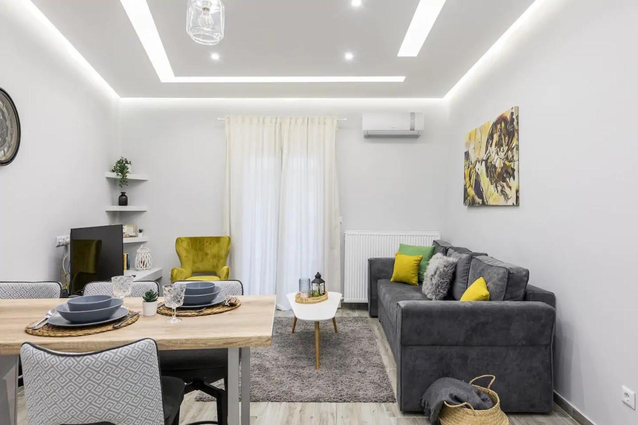 J & T Central Apartment
