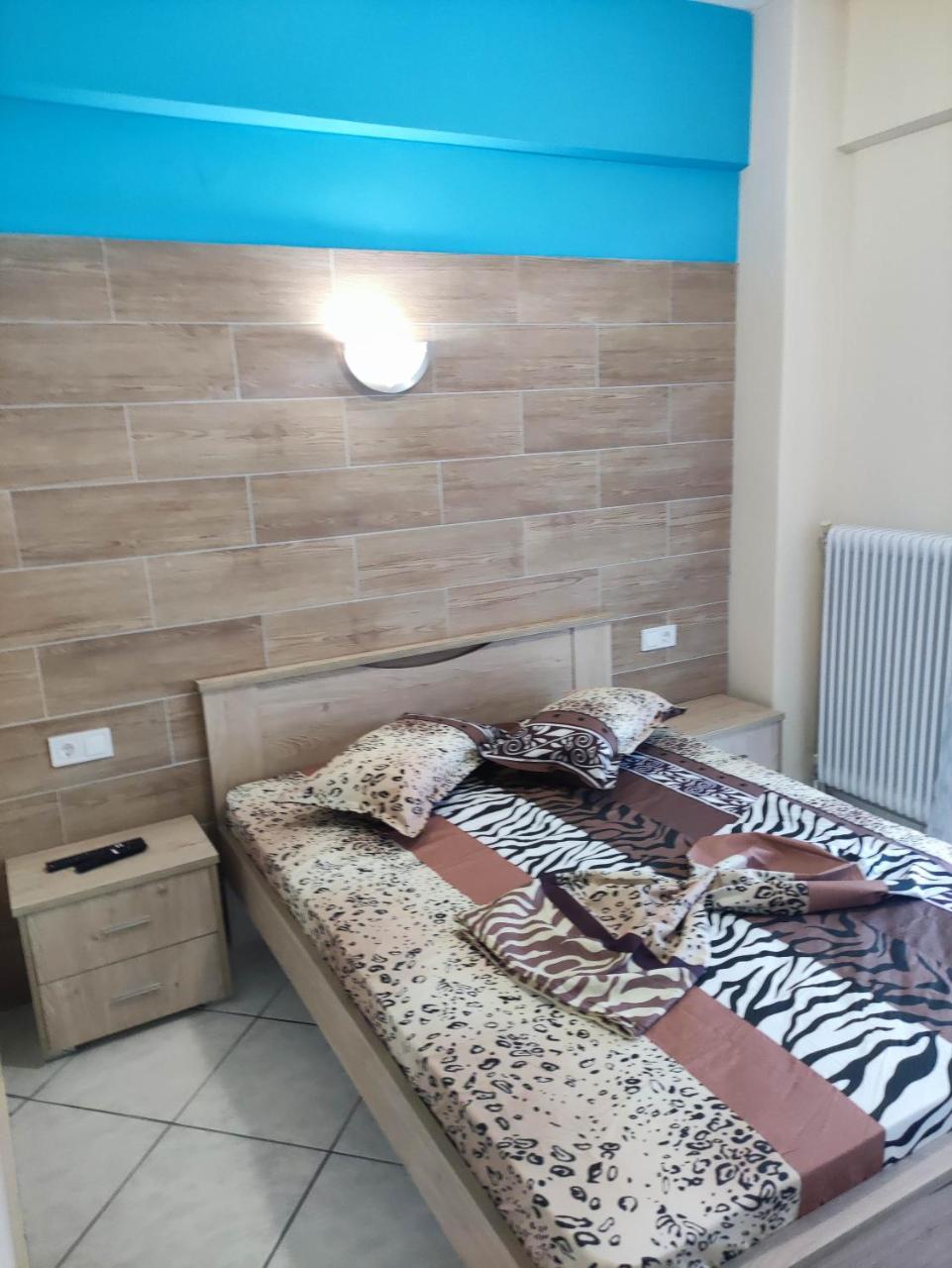 Gcm 1 Rooms Kentro K Parking