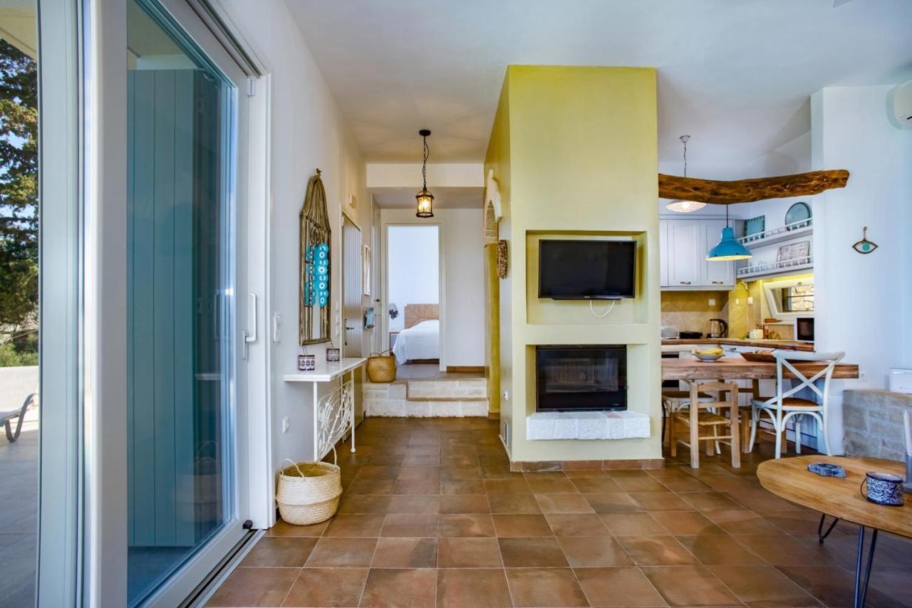 Apeiron I Villa by Paxos Retreats