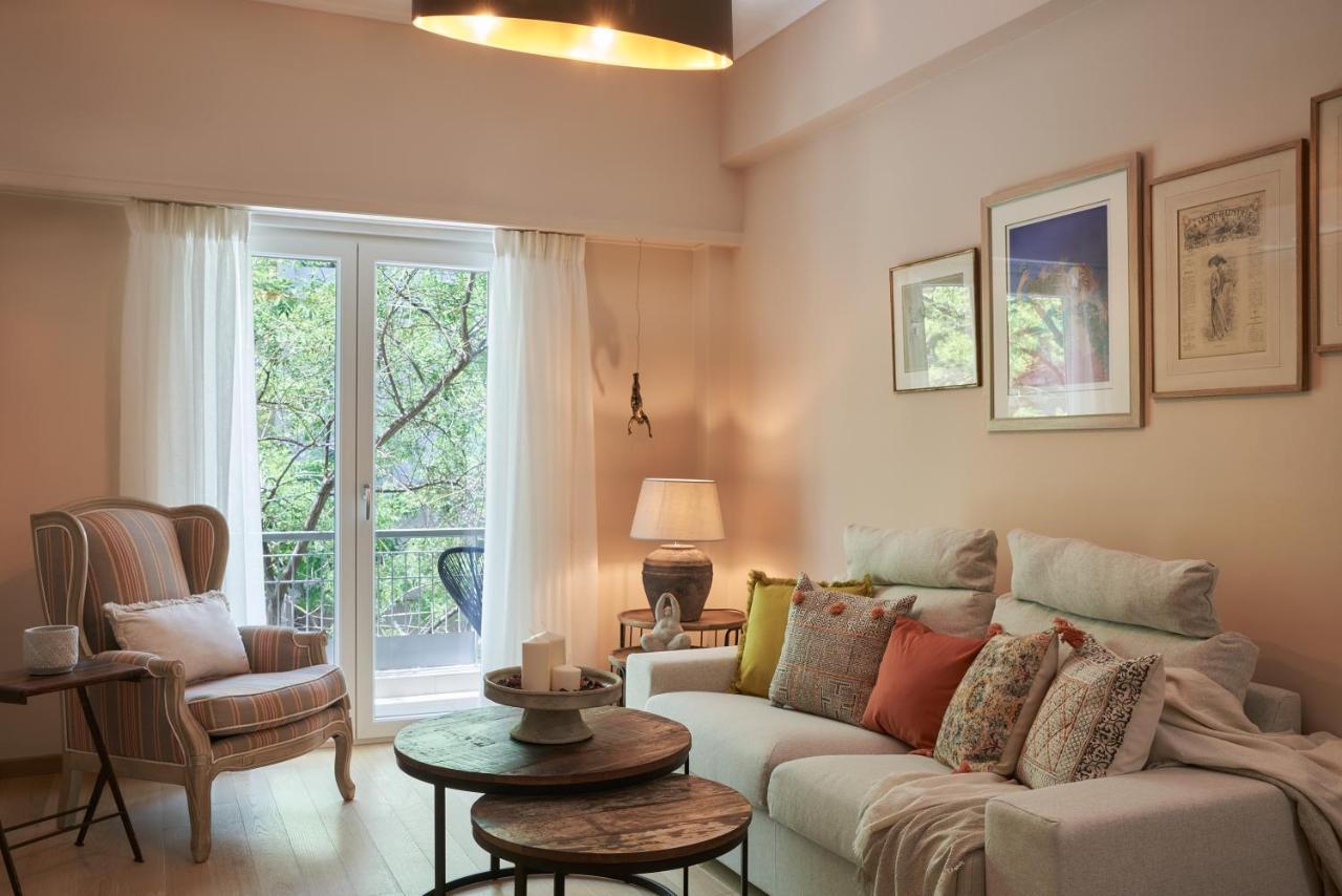 Spirou Merkouri Handcrafted 2bd Home