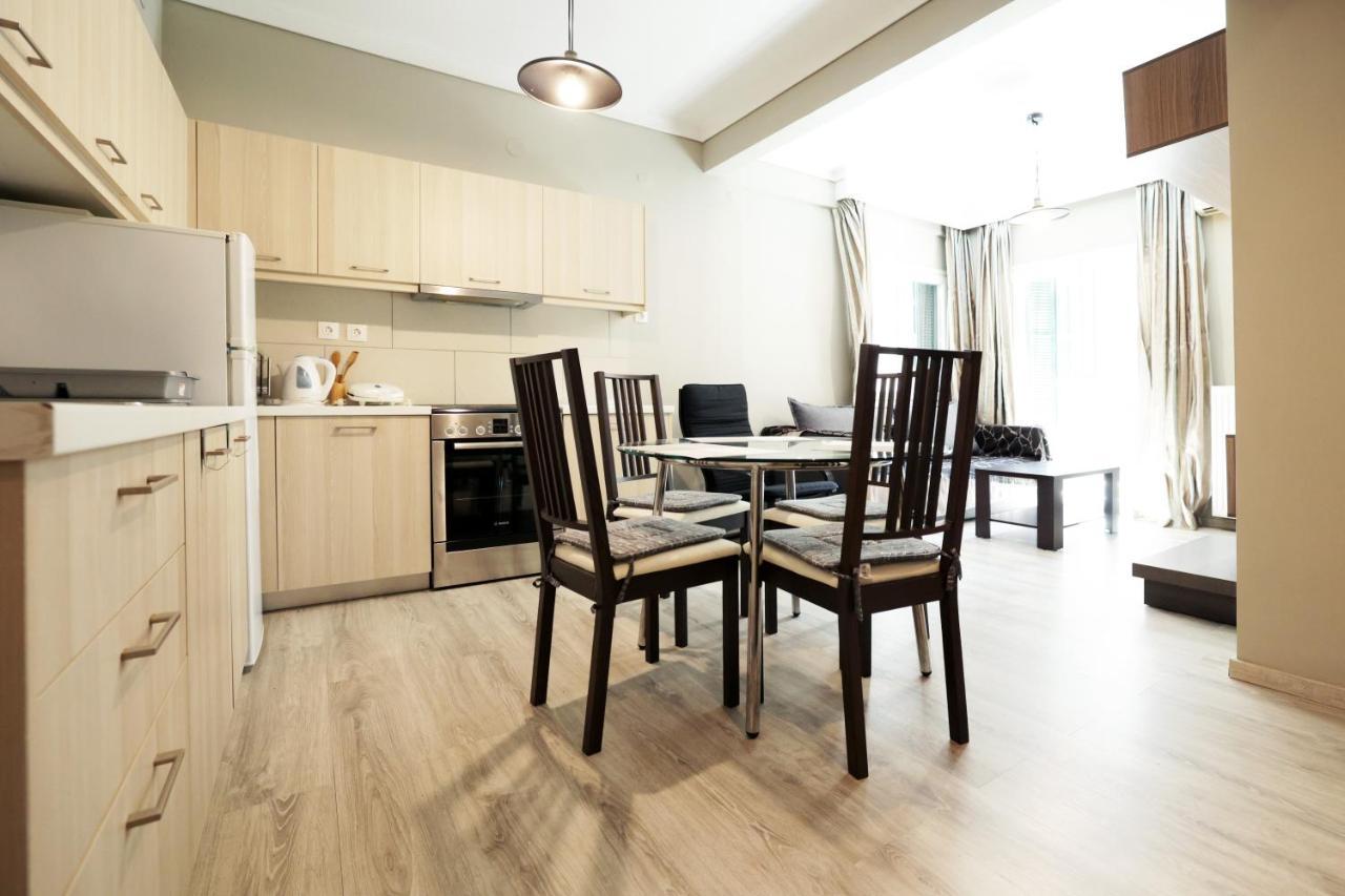 Delmare Mqueen Apartment