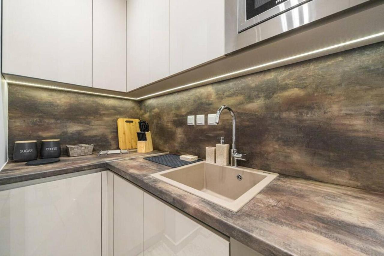 Temple Of Ppg In Thessaloniki