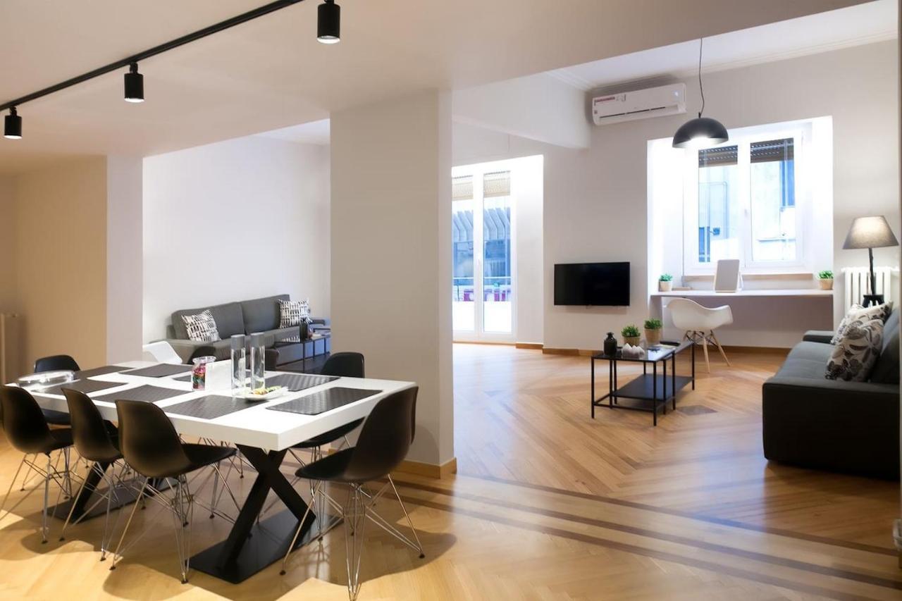 Toni's 4bd Near Classy Kolonaki, Locals Enjoy It