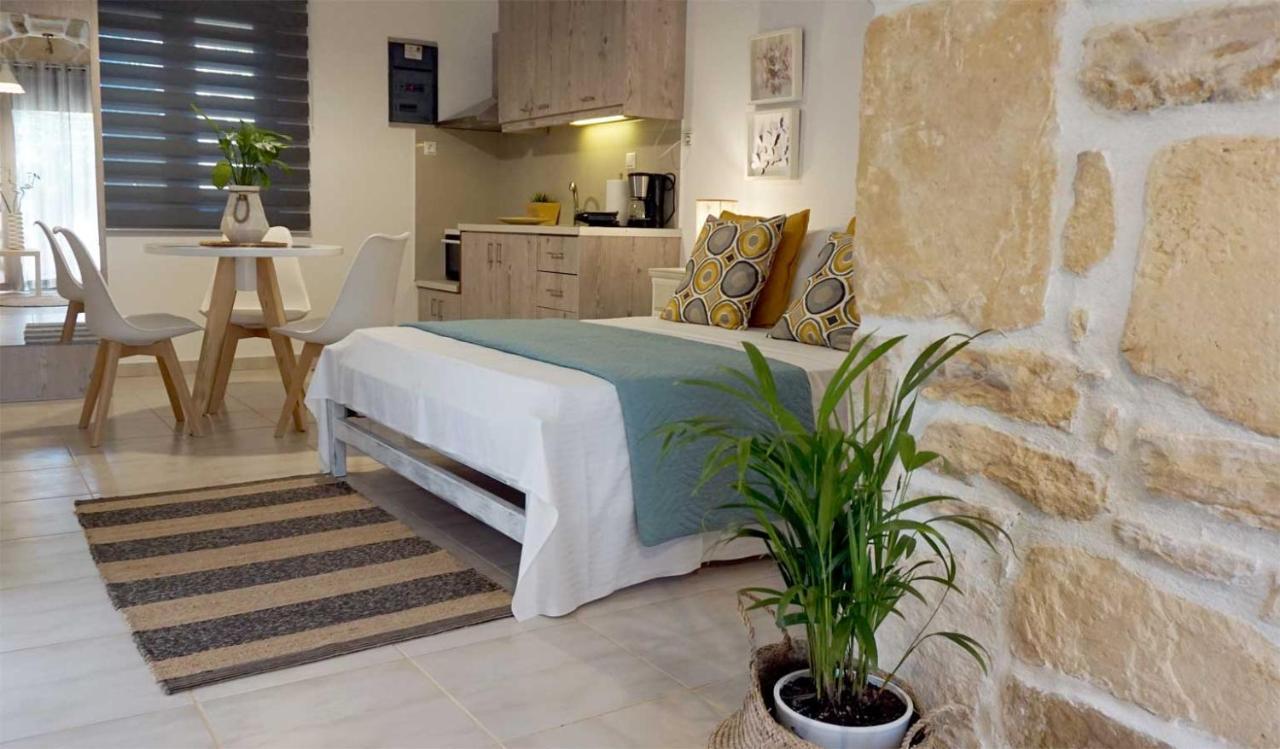 Studio Eleni Oasis Holiday Houses