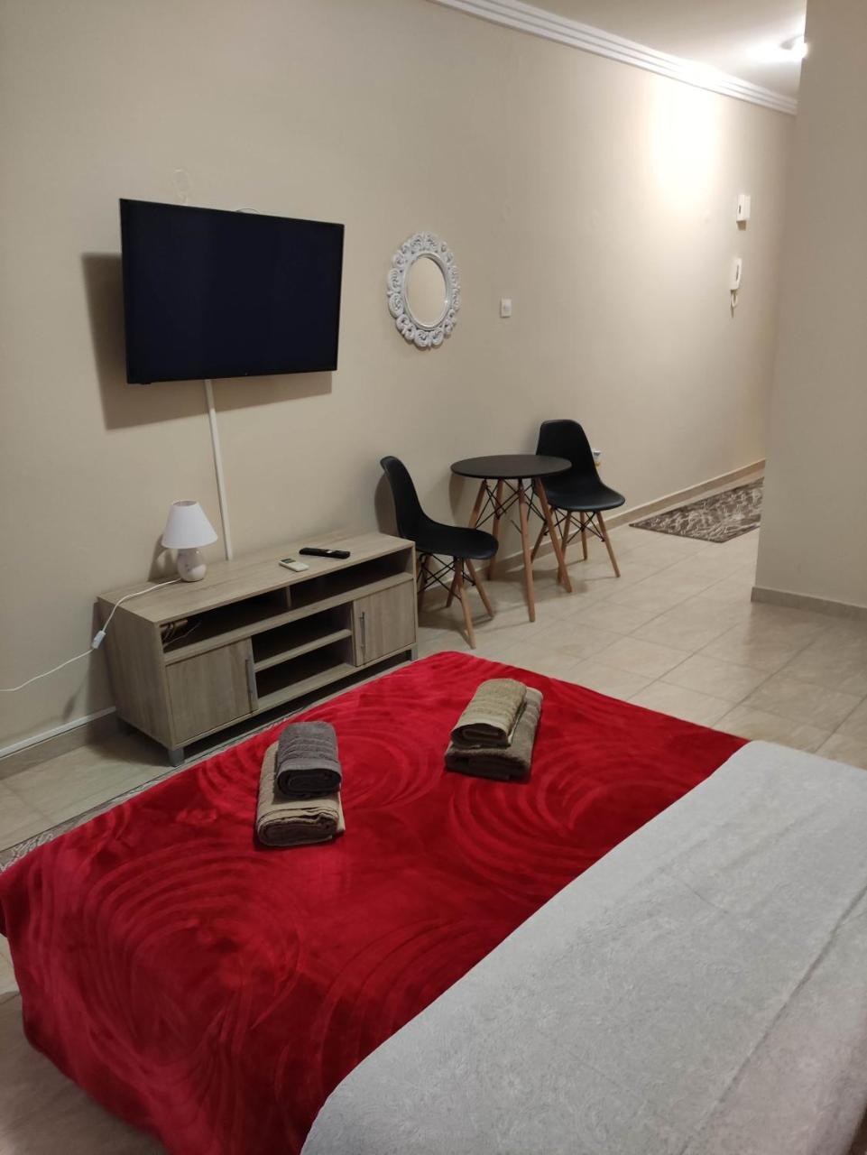 G M 3 Rooms Kentpo In The Heart Of The City