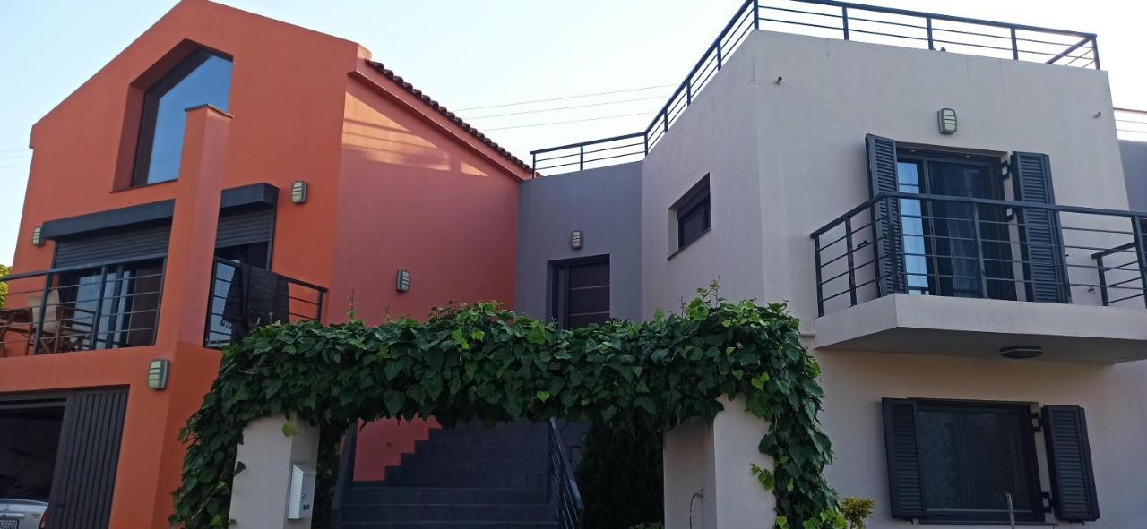Casa Luminosa Guesthouse