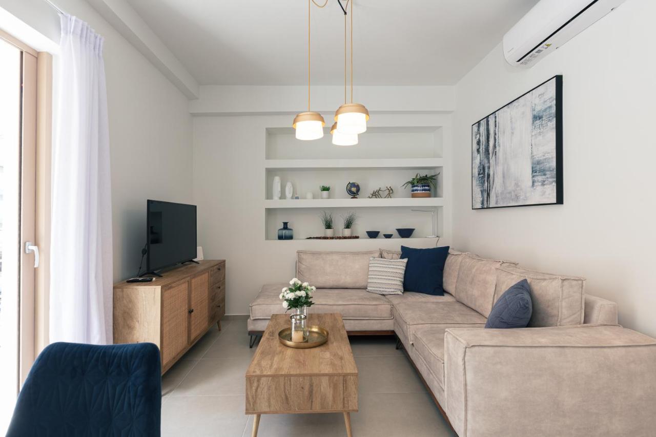Harbour Hill Suites