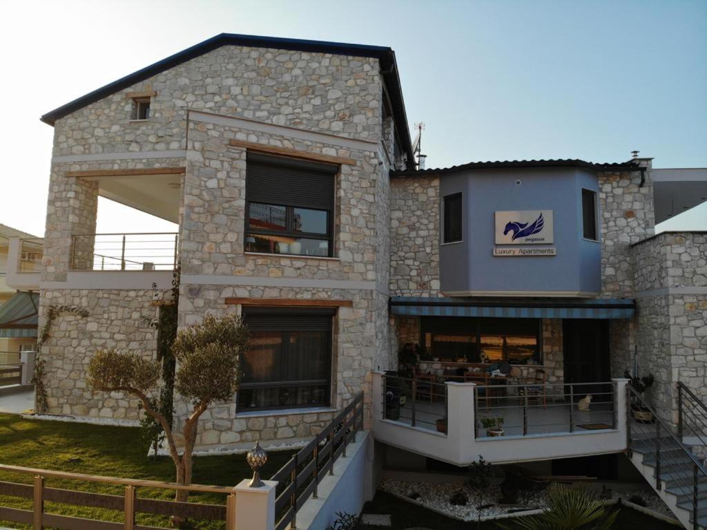 Pegasus Sea View Luxury Apartments