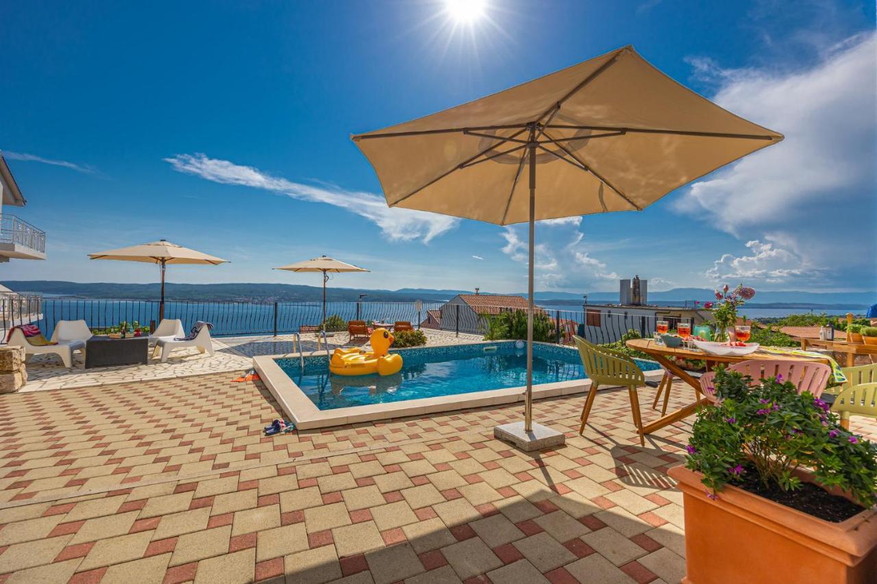 Lorelai Apartment With Private Swimmingpool