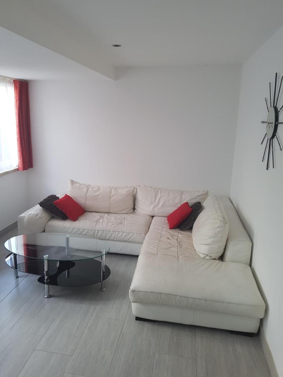 Zoric Apartments & Rooms