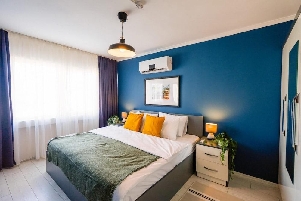 Missafir Chic Flat Near Hadrian's Gate