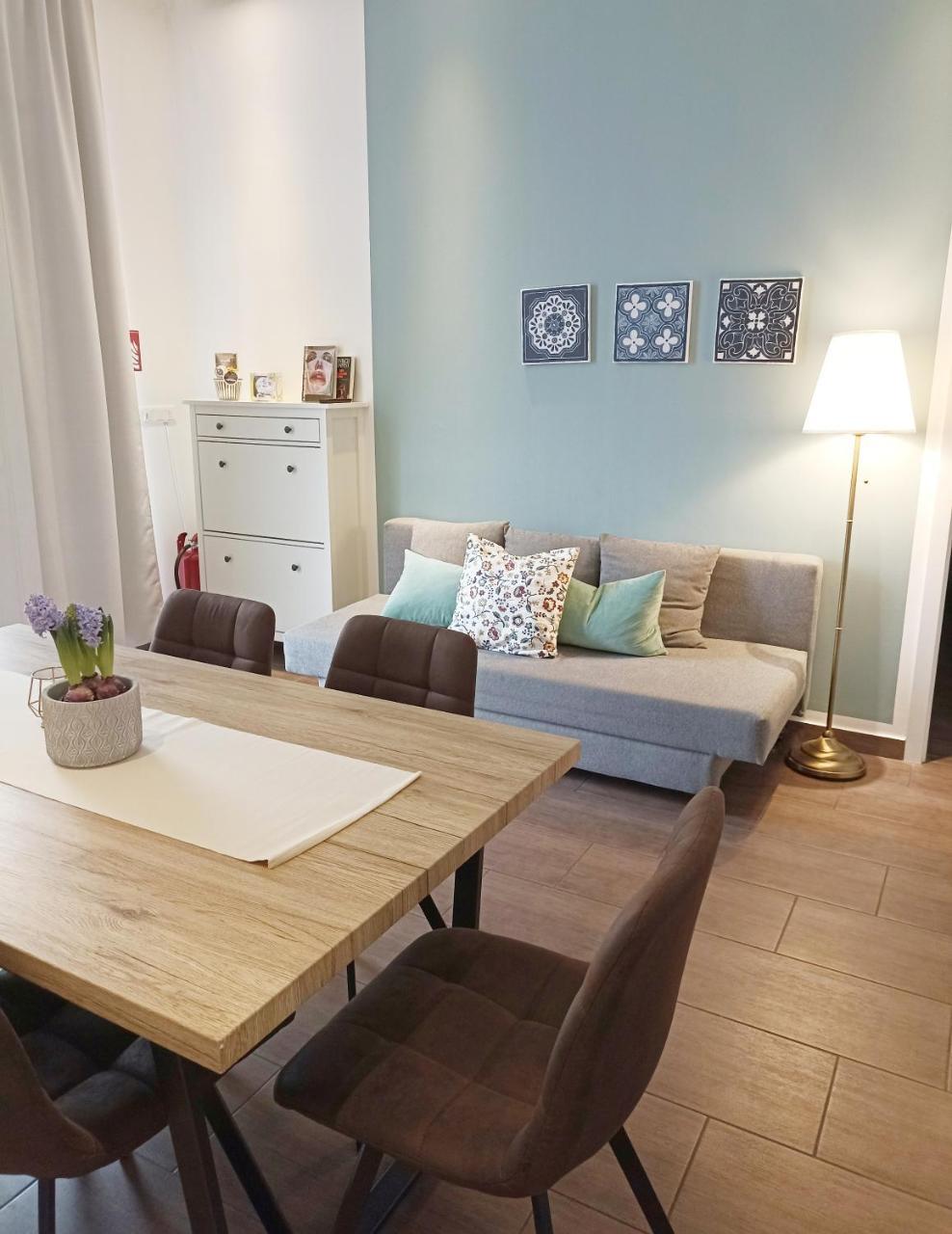 3 Bedrooms With Ensuite Bathrooms
