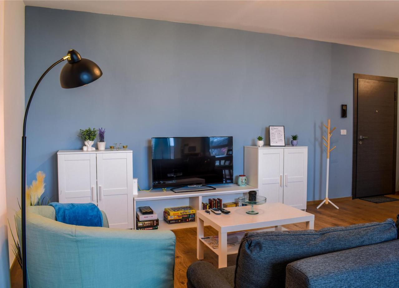 B14-exclusive Apartment & Parking