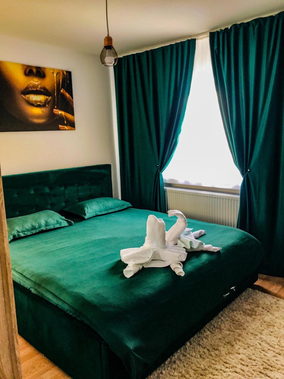 Zara's Home Apartaments