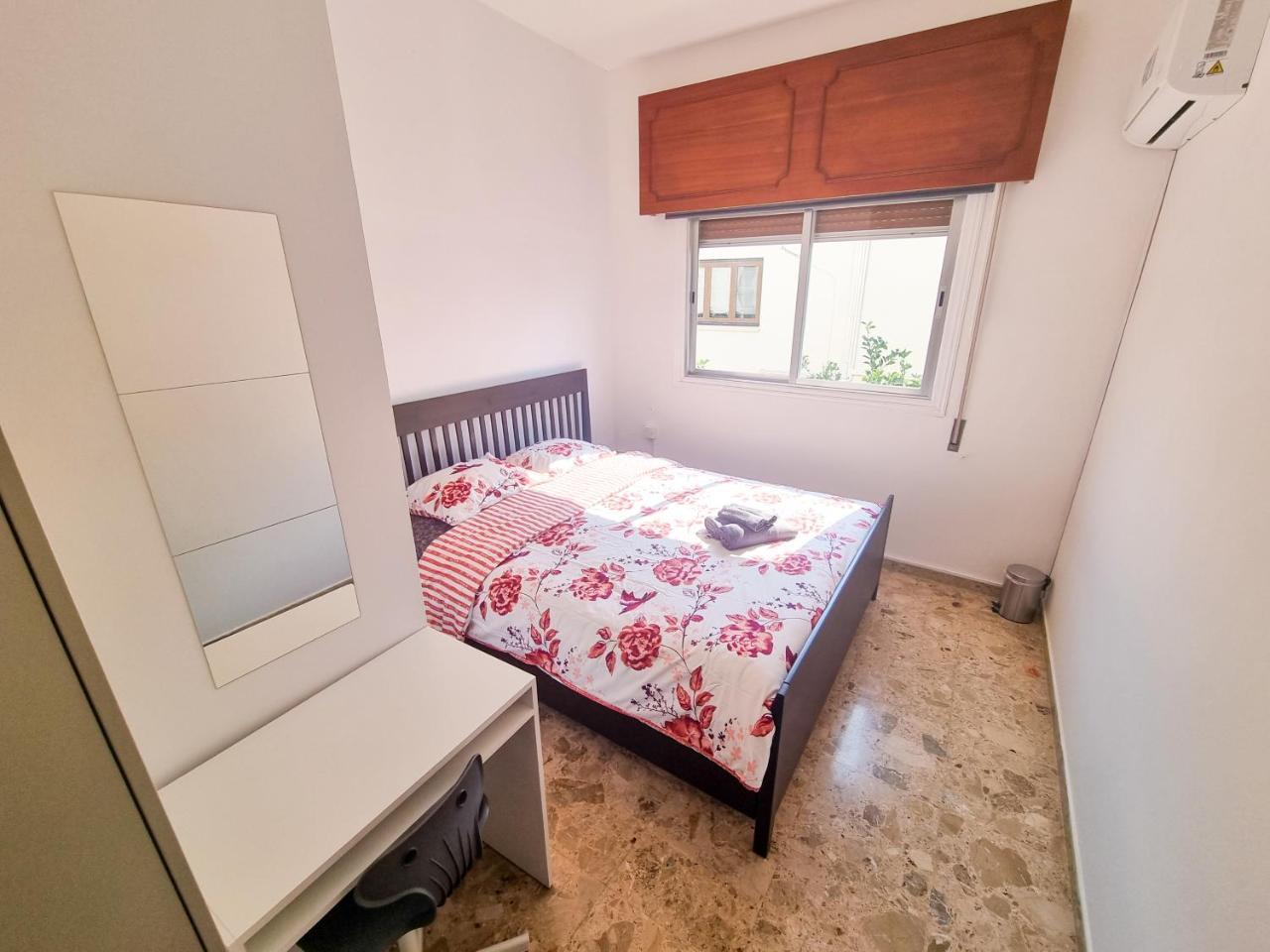 Luxury City Rooms - Smart Tv With Netflix