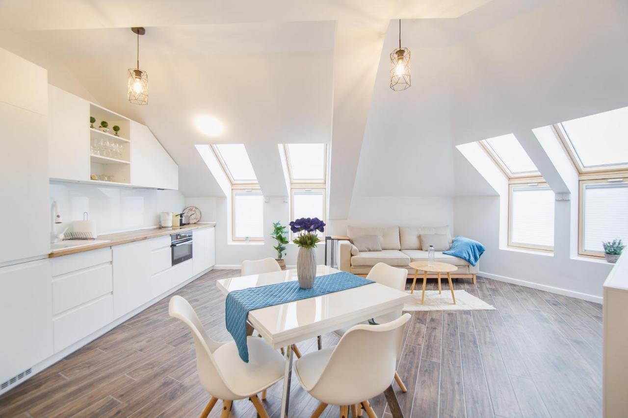 Skylight Loft Near City Center