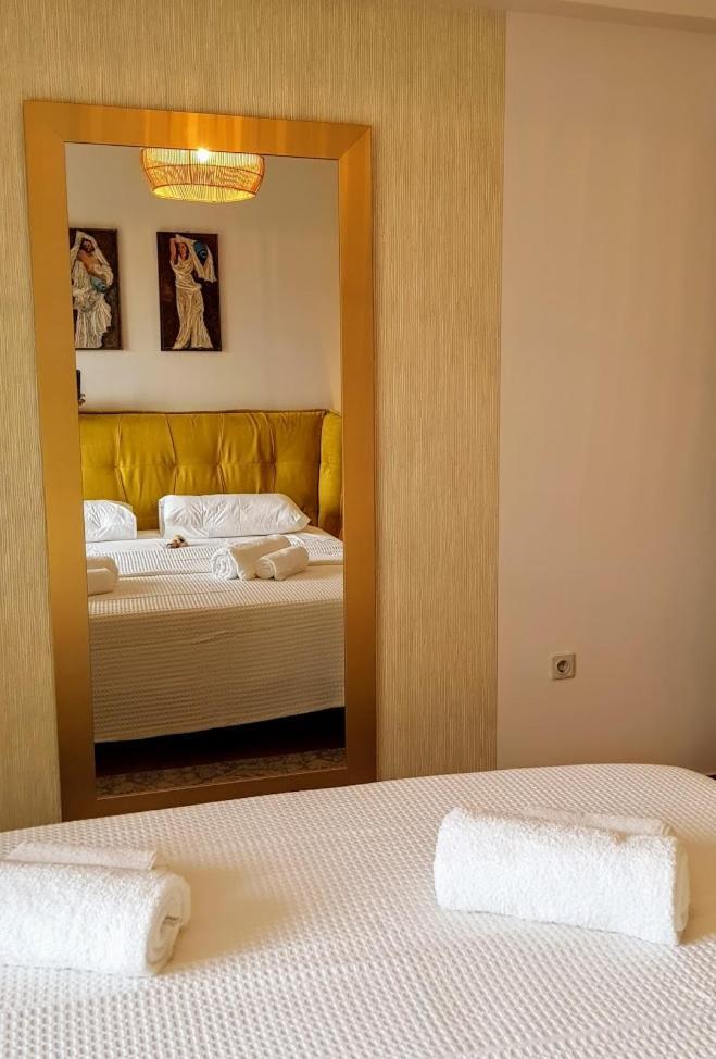 Park At Home Apartment