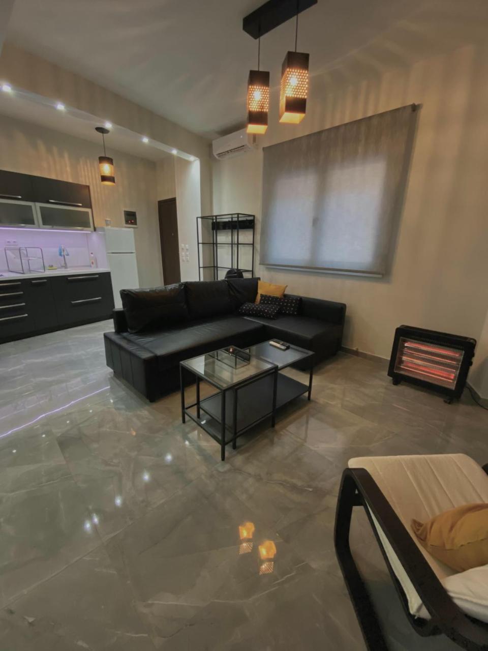 Apartment In The Heart Of Thessaloniki