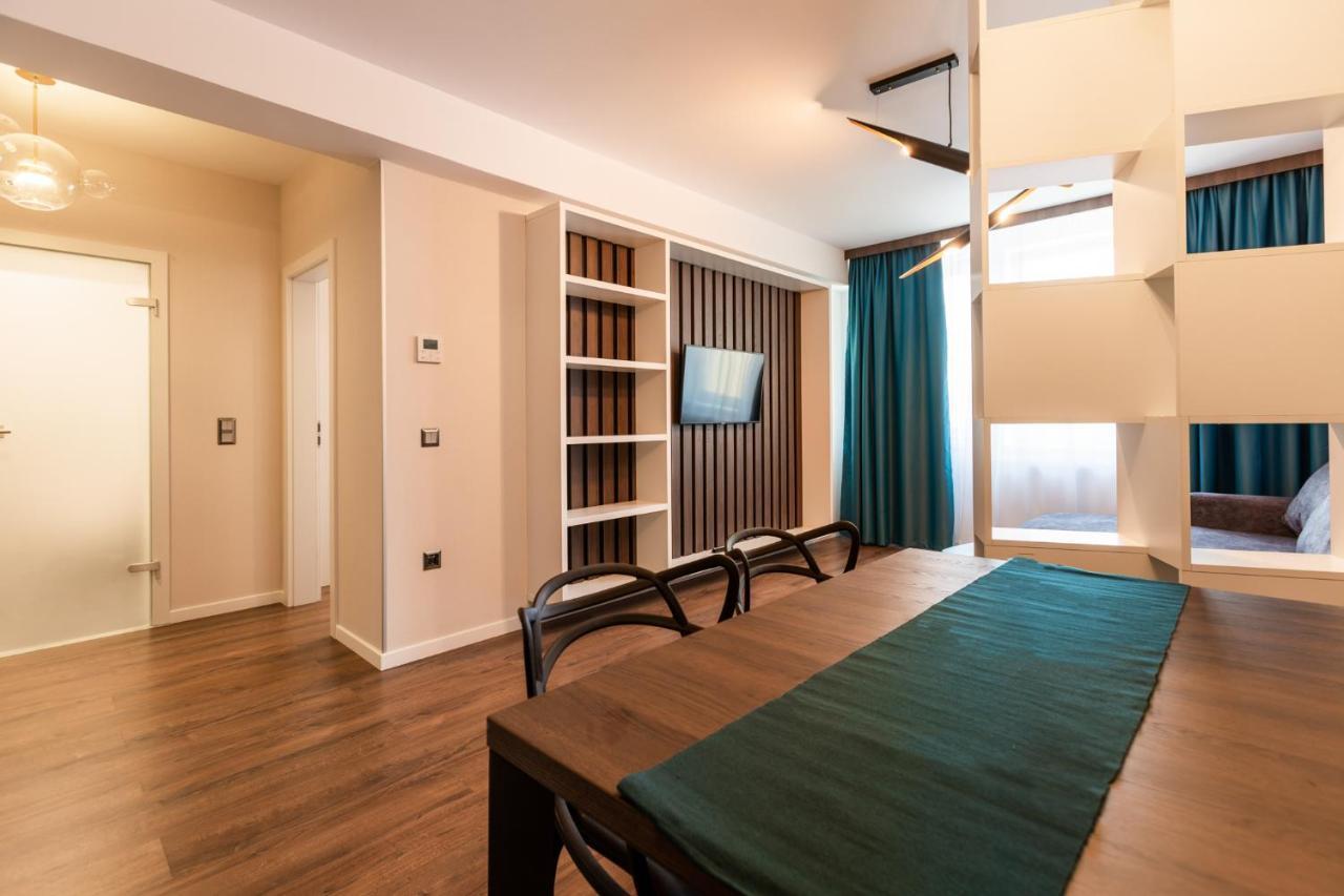 Bach Aparthotel Cmp
