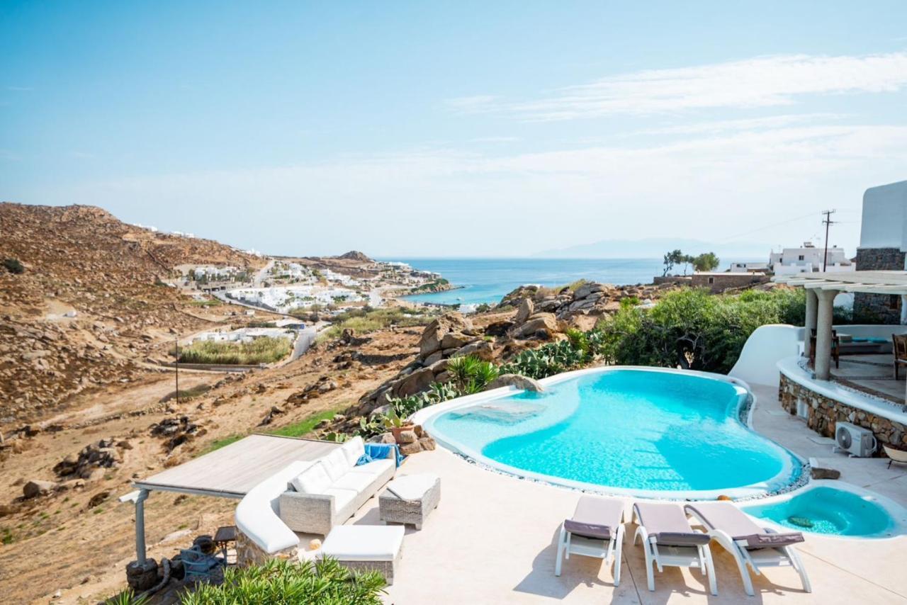 Charming Villa In Platis Gialos With Private Pool