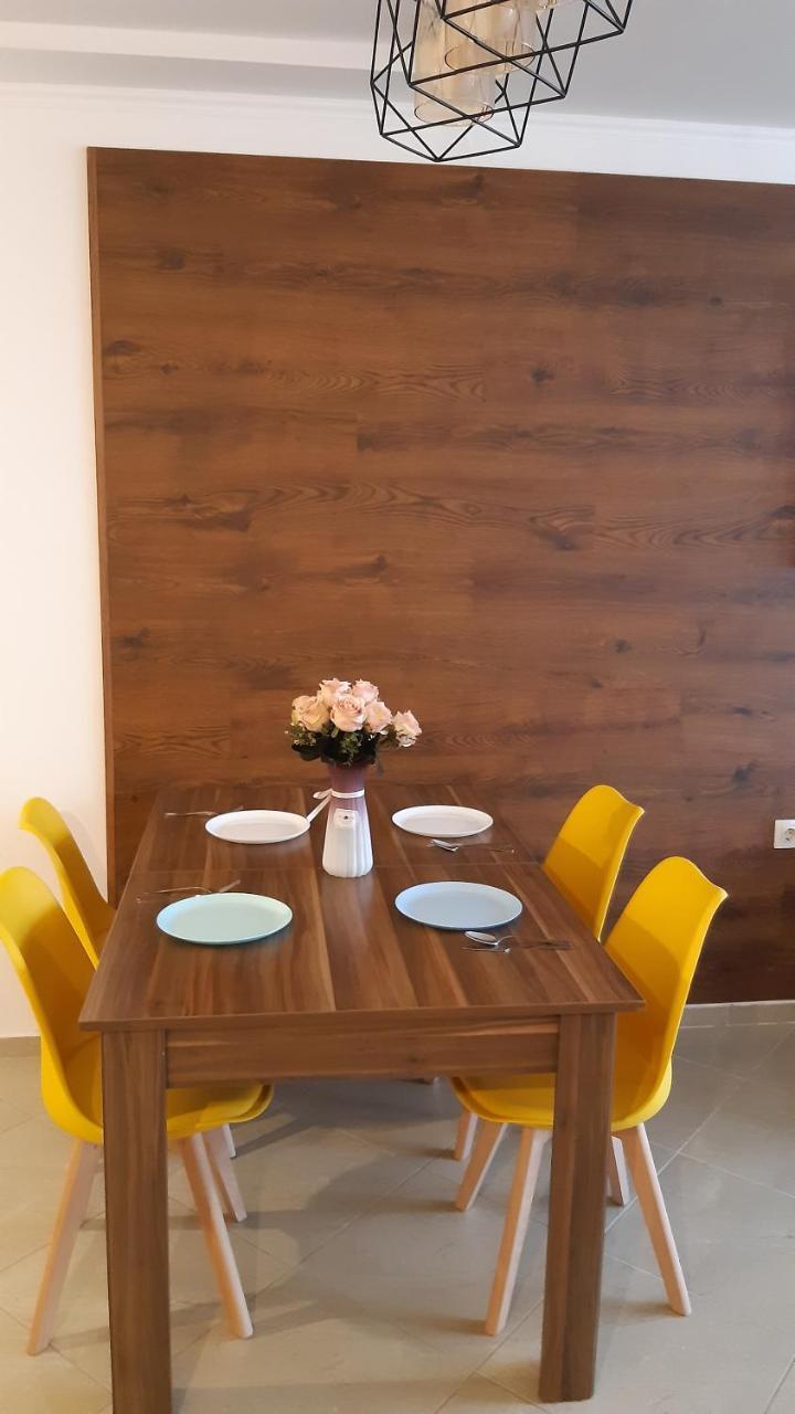 Apartament Adikt