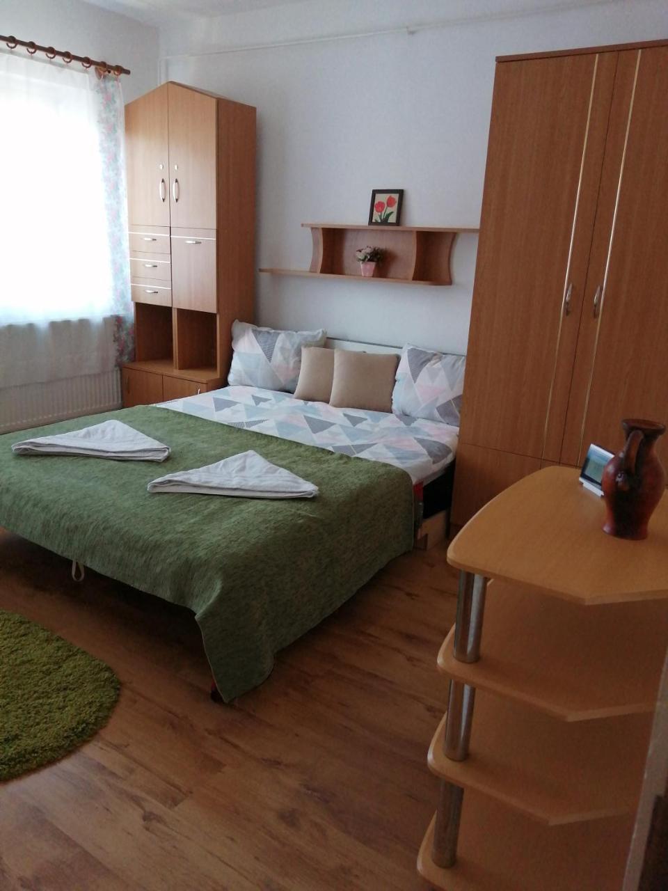 Eden Apartman