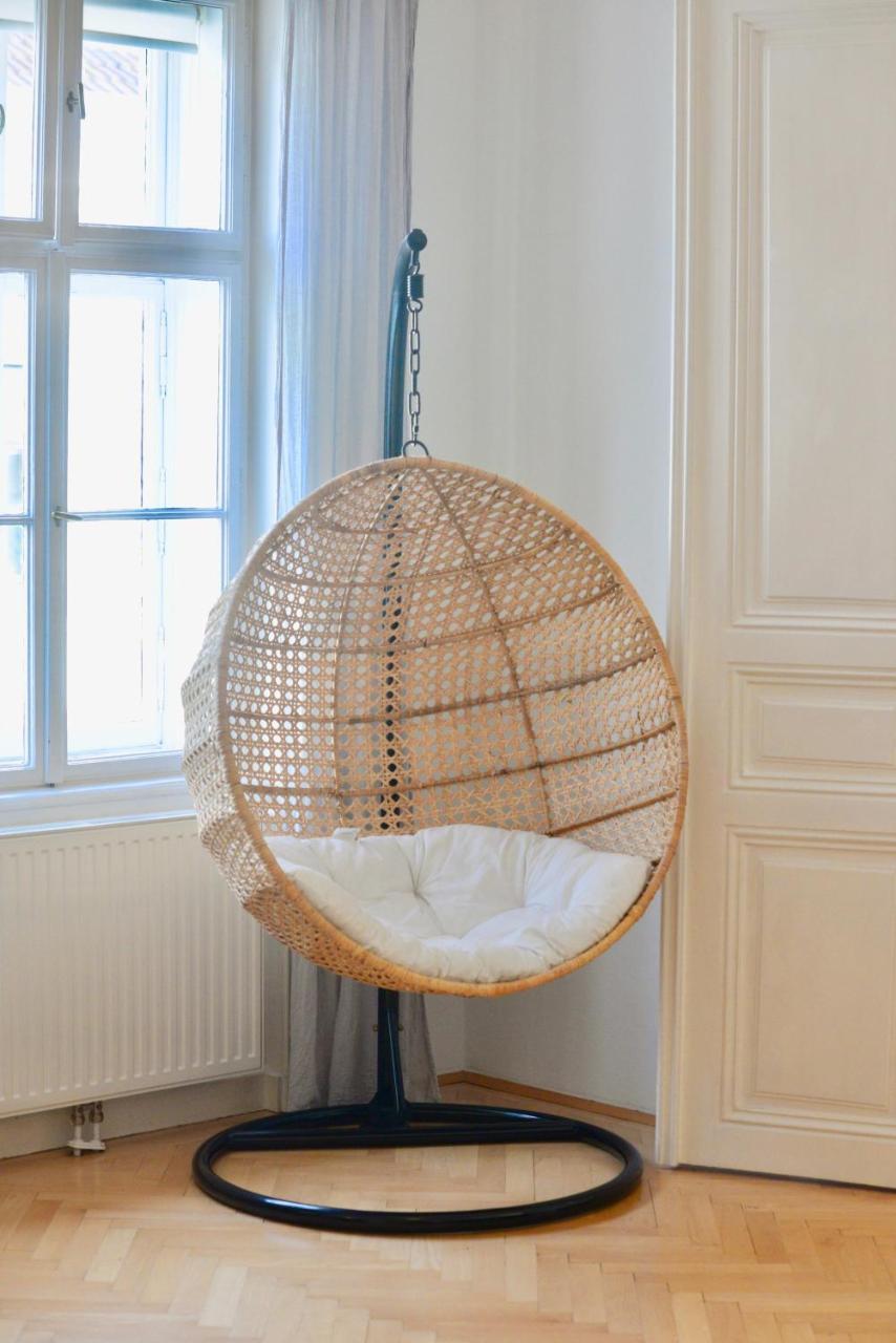 Beautiful Flat Next To Karlskirche