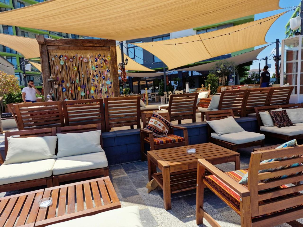 Promenada Apartments Beach Resort Mamaia Nord