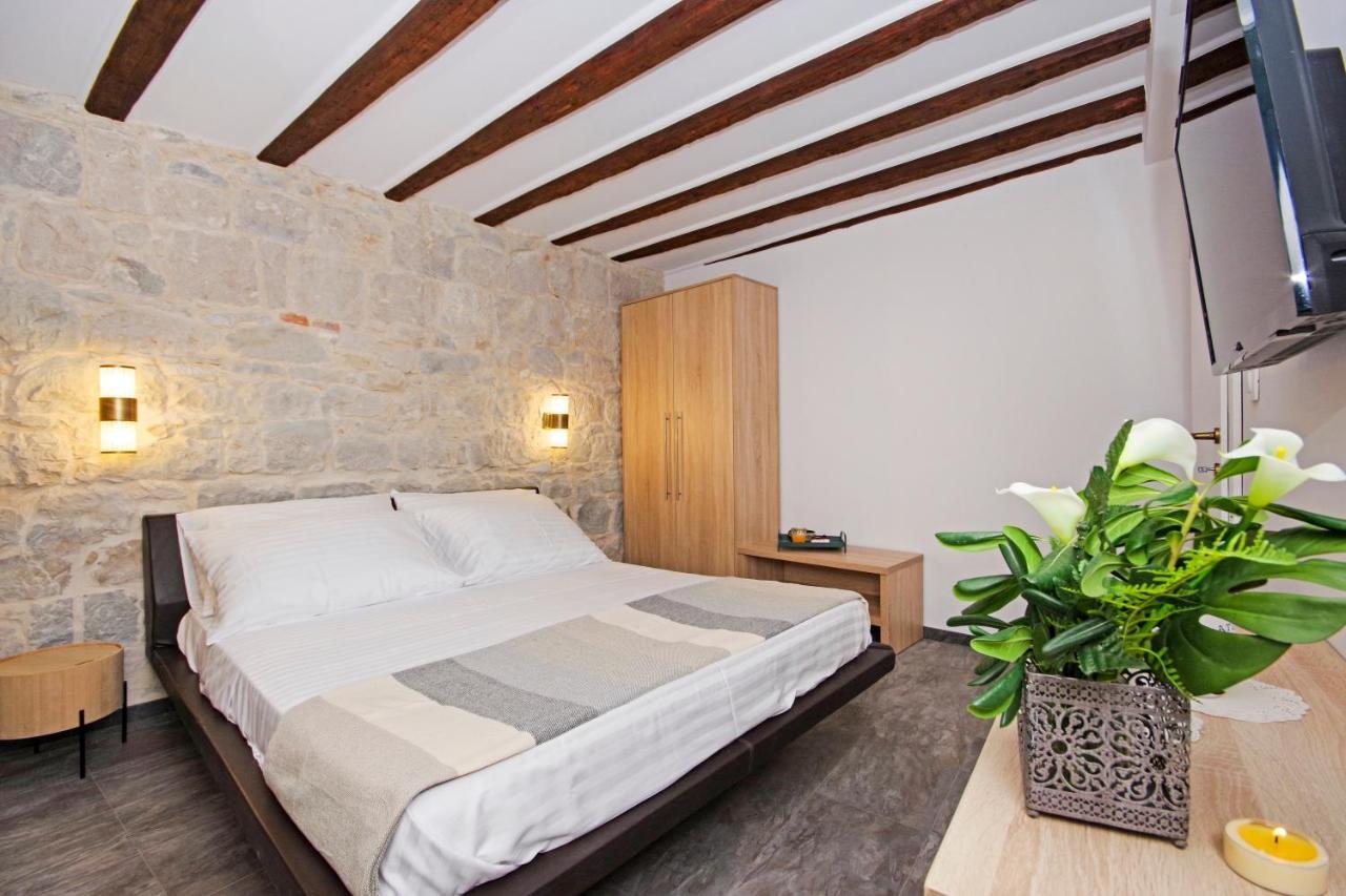 Kika Luxury Oldtown Apartment