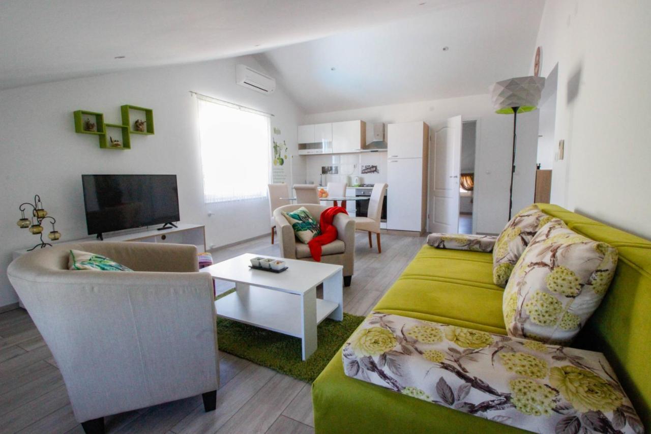 Studio Apartman Sky