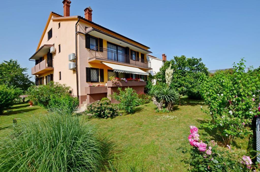 Apartment Karolina Green Oasis