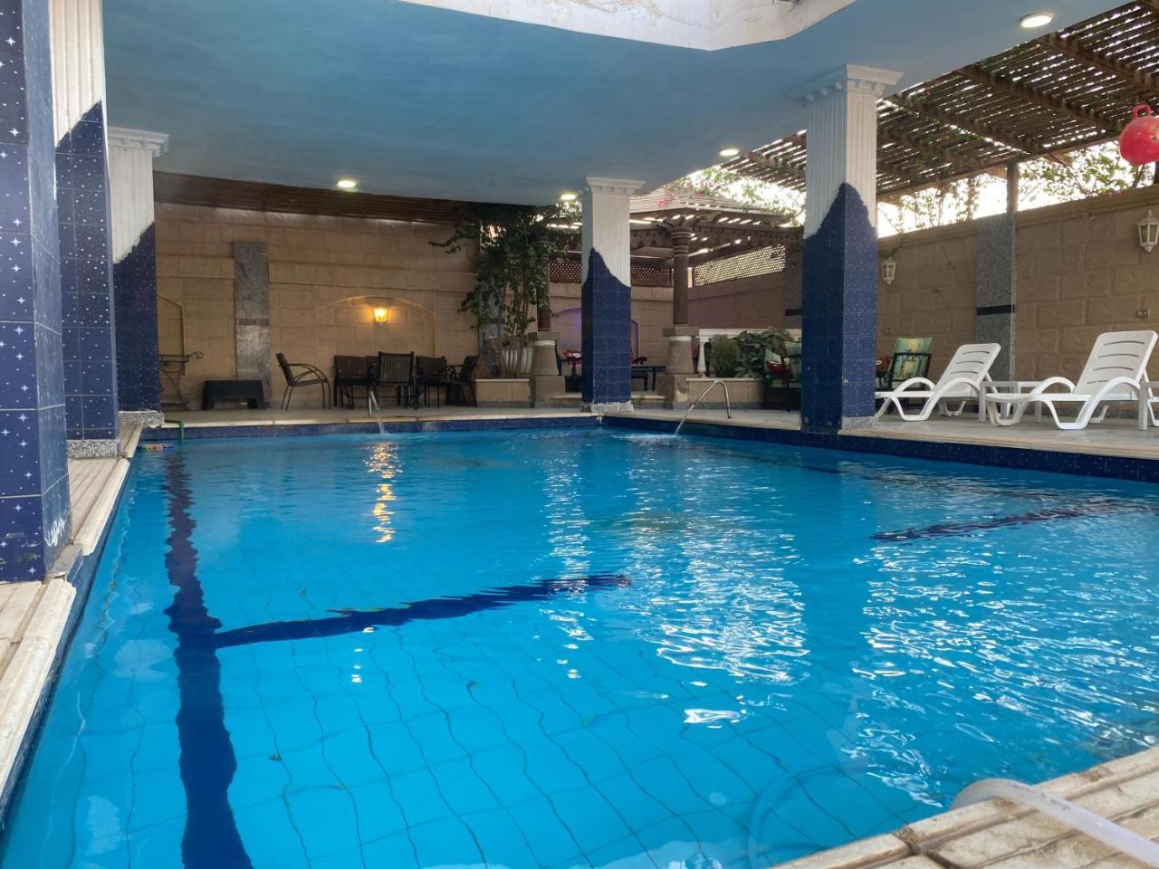Pyramita Hotel