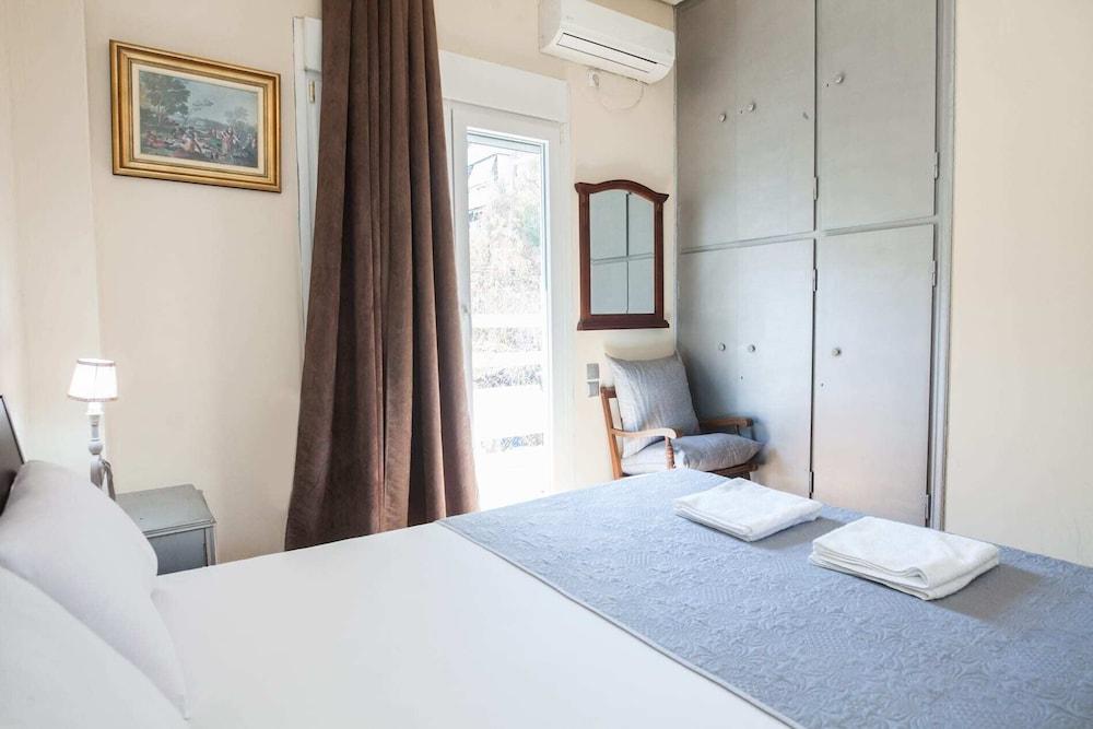 Amazing Apartment At Exarcheia