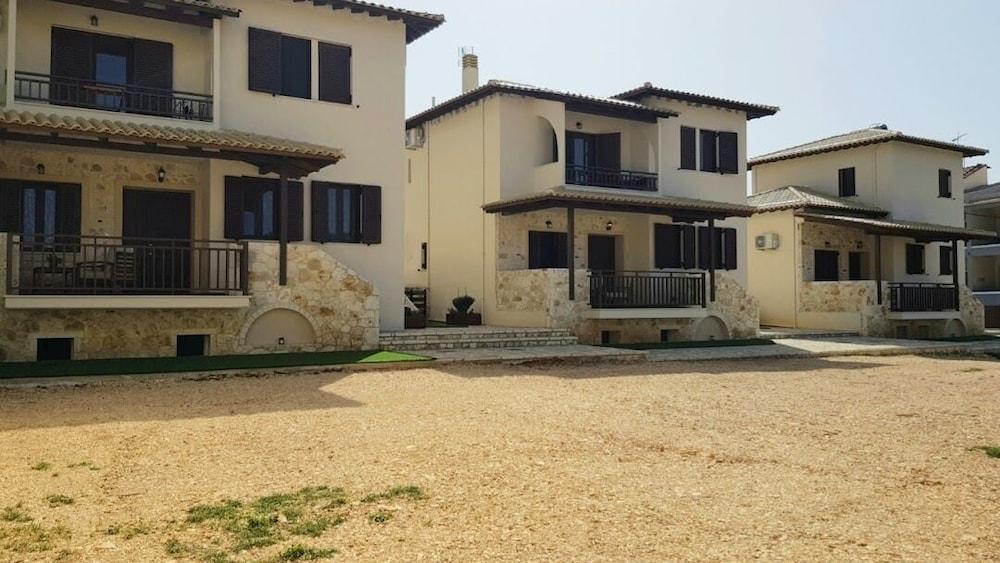 The Dandy Villas Sivota