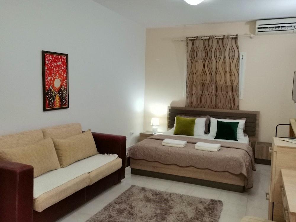 Penthouse Lungo Mare Ulcinj