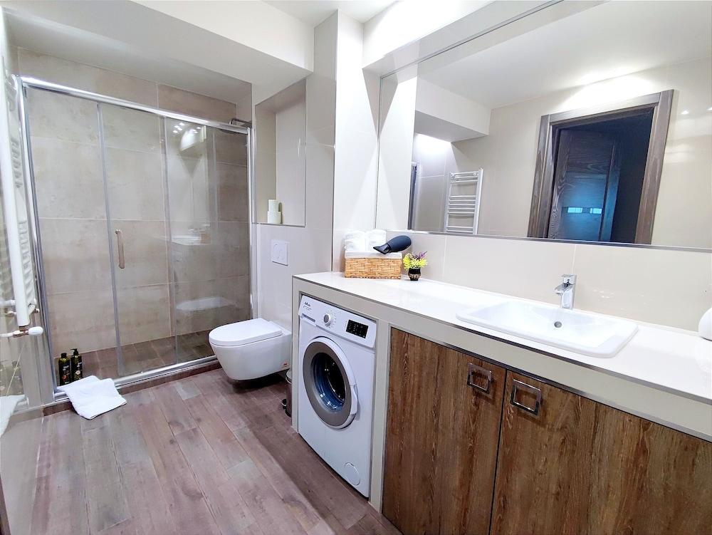 2BR&LIVING center city CHISINAU