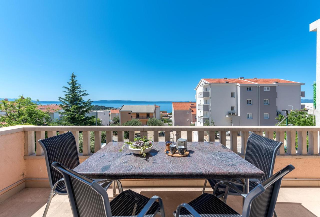 Apartment Sole Mio Sea View