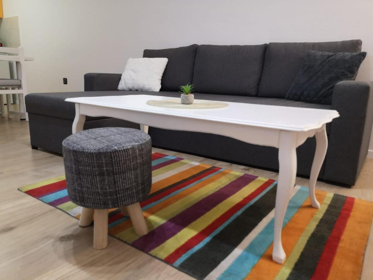 Apartment Asja Old City Center