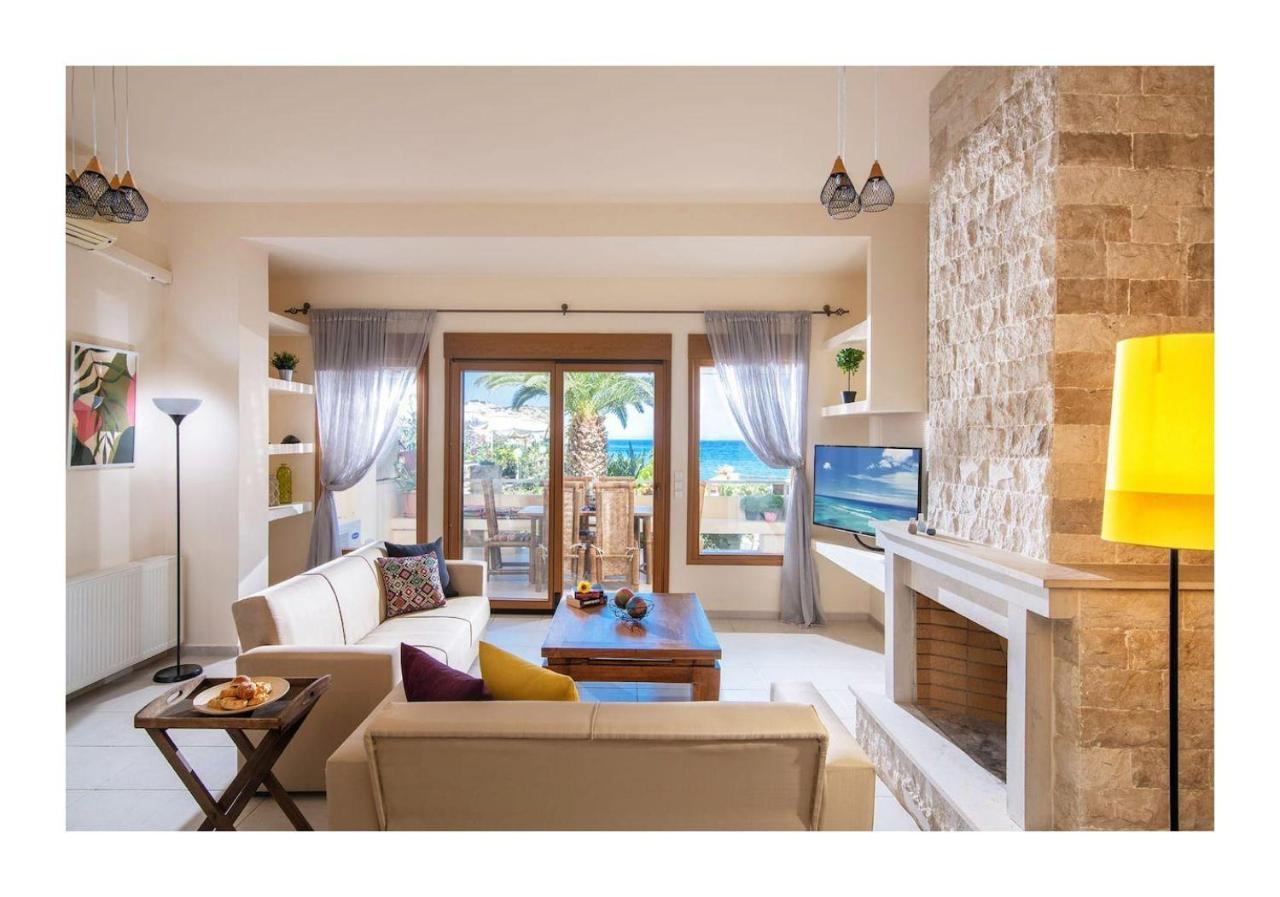 Beachfront Green Apt-ligaria Beach