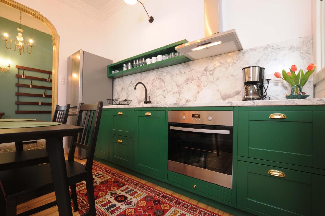 F & B Collection Lux & Artdeco