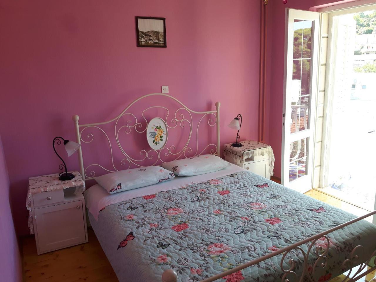 Noor Apartment & Room