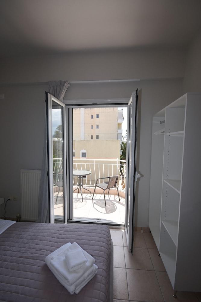 K & C Rooms-apartments